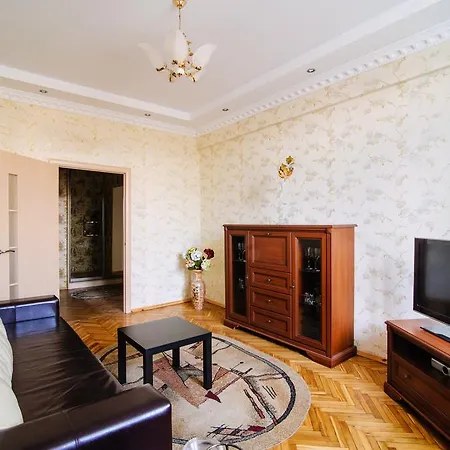 Apartment 10 On Ploshad Pobedi *