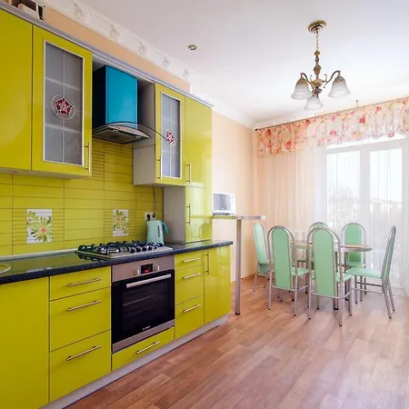 Apartment 10 On Ploshad Pobedi Minsk