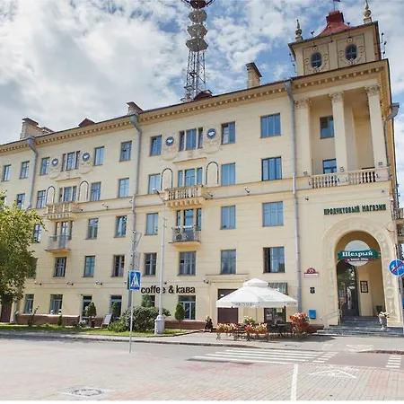 Apartment 10 On Ploshad Pobedi Minsk