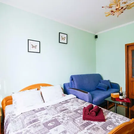 10 On Ploshad Pobedi * Minsk