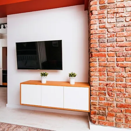 10 On Ploshad Pobedi * Minsk