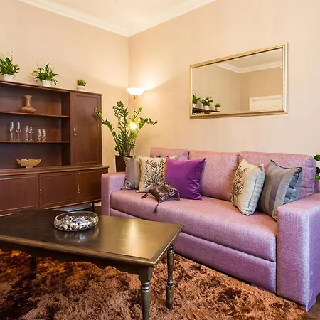 10 On Ploshad Pobedi Apartment Minsk